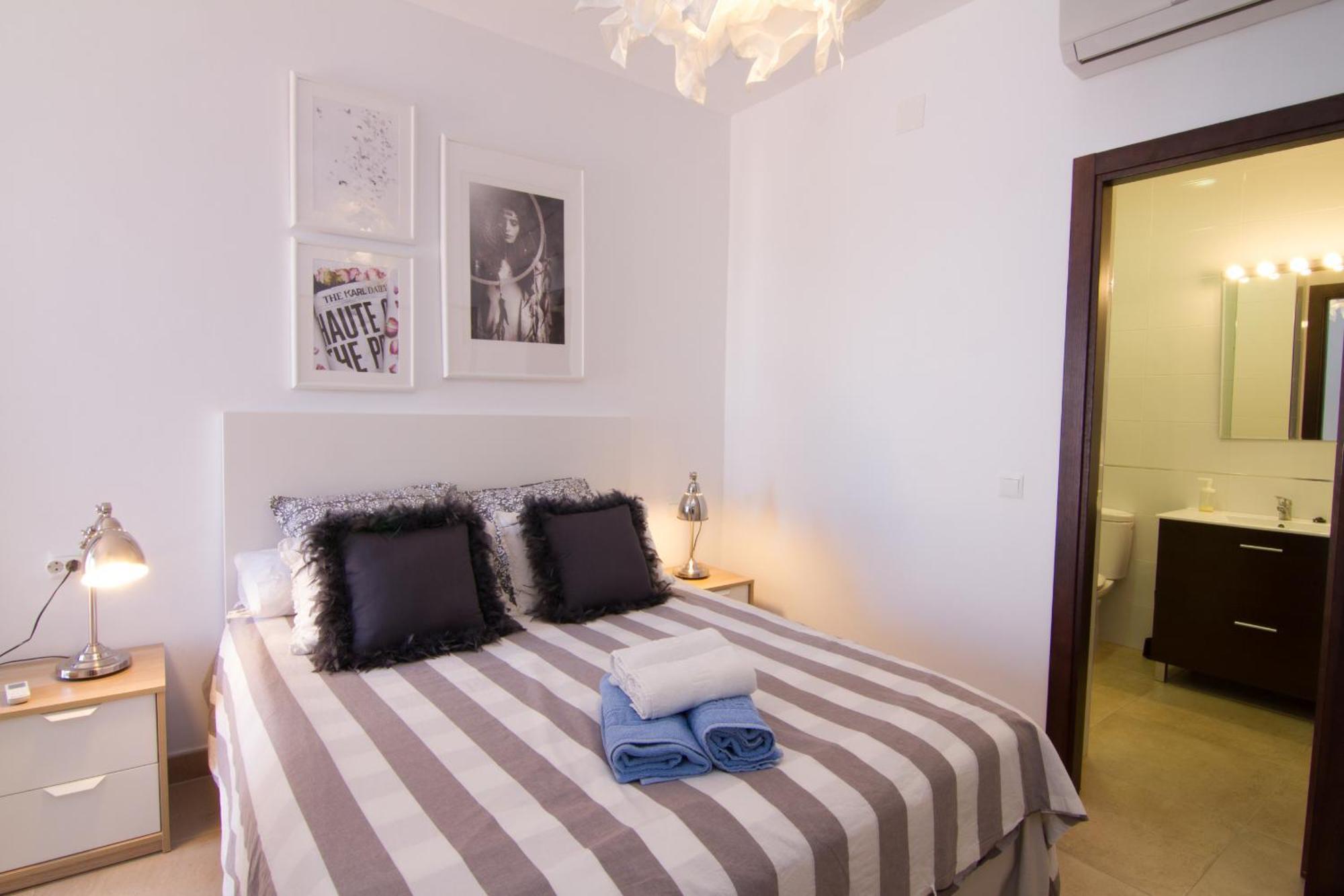 Apartamentos & Spa Torres De San Juan Nerja Exterior photo