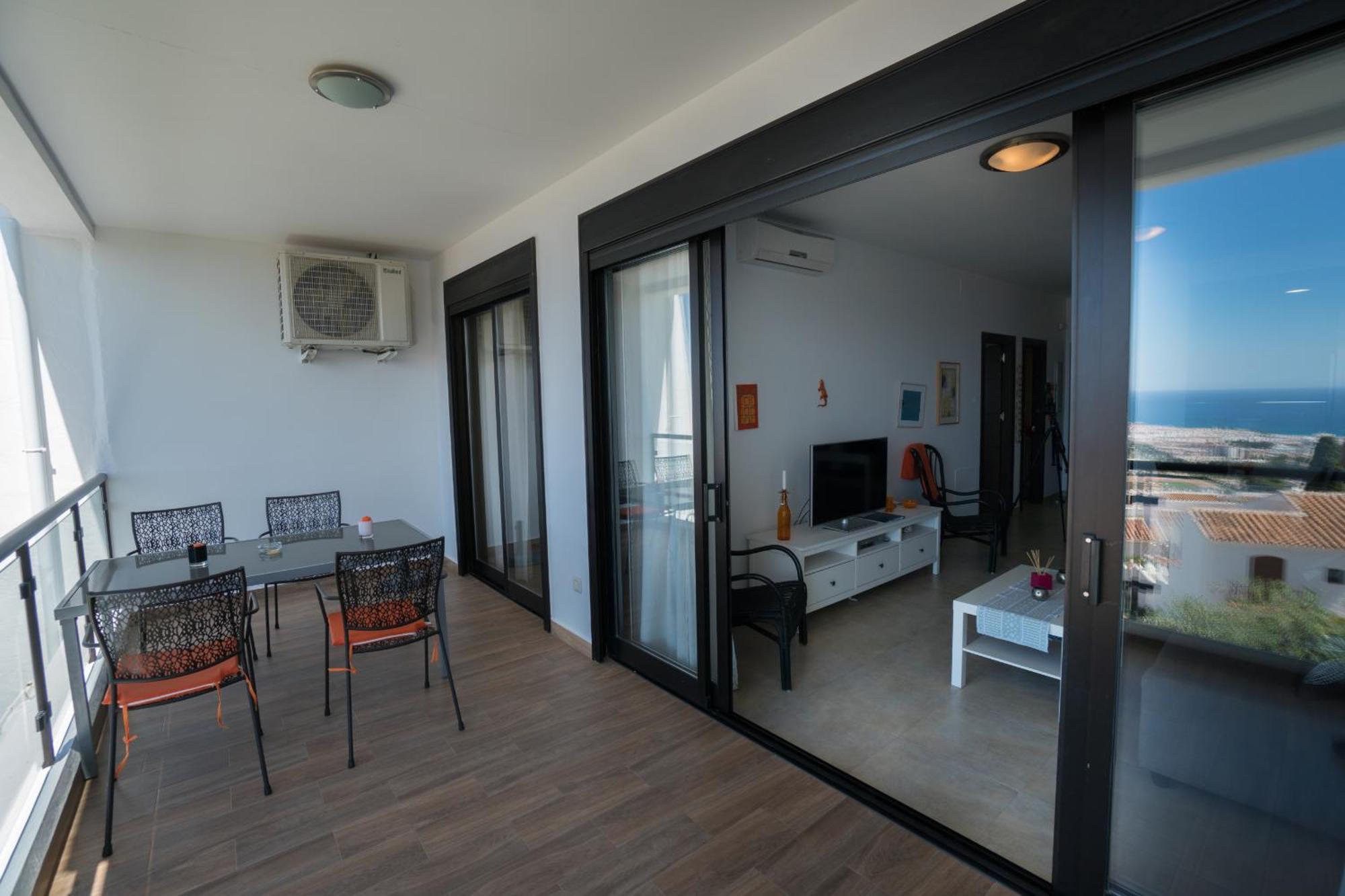 Apartamentos & Spa Torres De San Juan Nerja Exterior photo